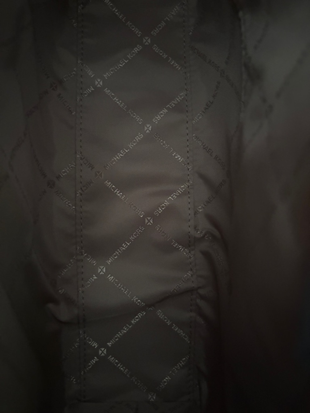 NWOT CHARLOTTE MICHAEL KORS 2 FOR 1 TOTE & MED BAG - Picture 7 of 16